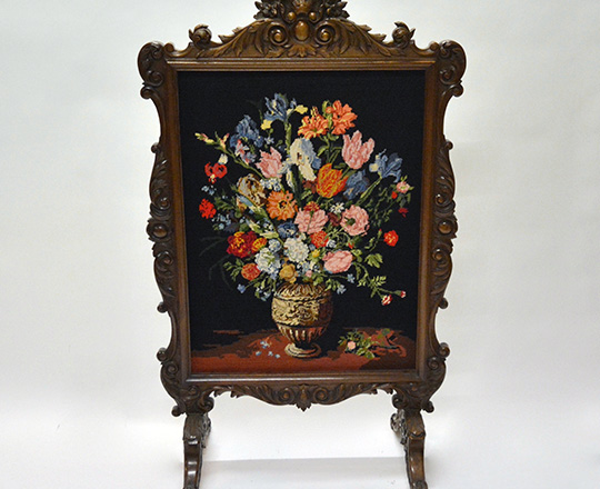 Lot 526: Richly carved turn cent Louis XV walnut fire screen with fine floral needle point tapestry. H119 x W72cm.