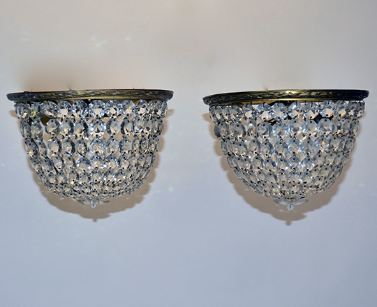 Lot 532_3: Pair turn cent crystal 'basket' form ceiling fixture and a larger single one. Dia.29,5cm (large)