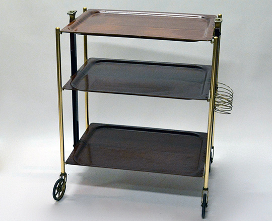 Lot 538: 50's folding tray cart on wheels with three platters. W62 x D44cm (platter).